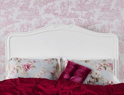 double bed (wooden)